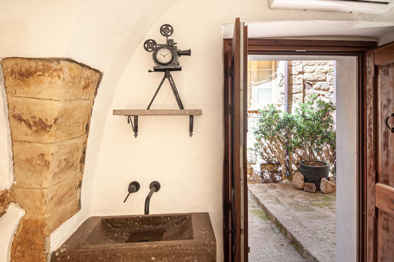 Romantic Loft With Jacuzzi In The Castle 卡斯特尔萨多 外观 照片